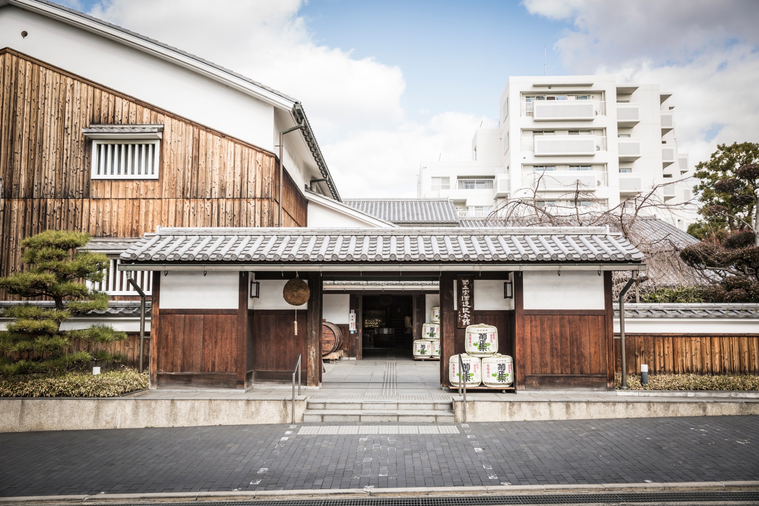 菊正宗酒造株式会社 日本酒ツーリズム(全国蔵元・銘柄情報)~日本酒を蔵元を旅するポータルサイト 菊正宗酒造株式会社 日本酒ツーリズム(全国蔵元・銘柄情報)~日本酒を蔵元を旅するポータルサイト