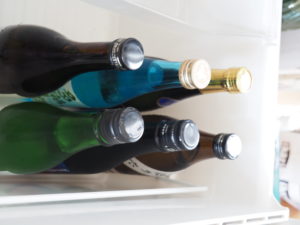 日本酒４合瓶を冷蔵庫で保管